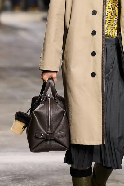 Look 41